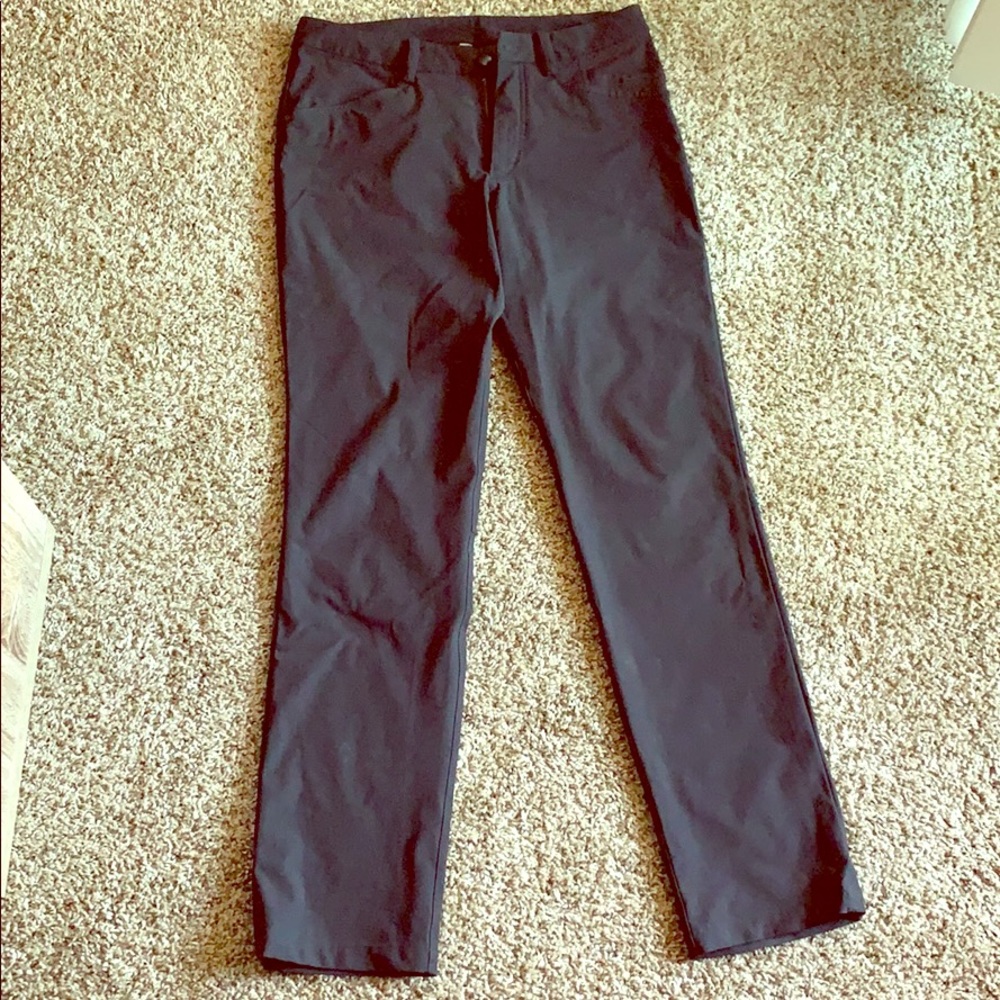 Lululemon ABC classic pant in Black